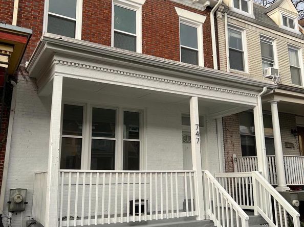 747 Newton Place NW, Washington DC 20010