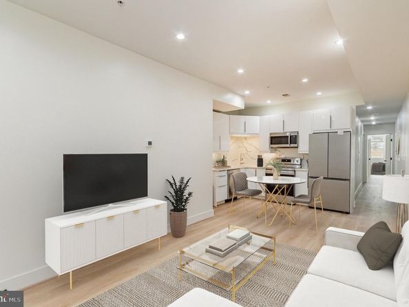 429 20TH Street NE 1, Washington DC 20002