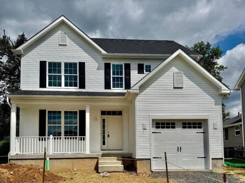 110 W Lehman Avenue, Hatboro PA 19040