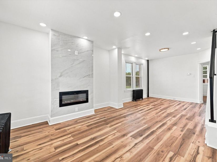 5767 N Beechwood, Philadelphia PA 19138