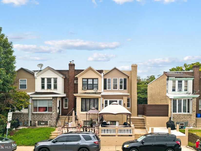 1609 E Hunting Park Avenue, Philadelphia PA 19124
