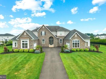 4 Shady Pines Drive