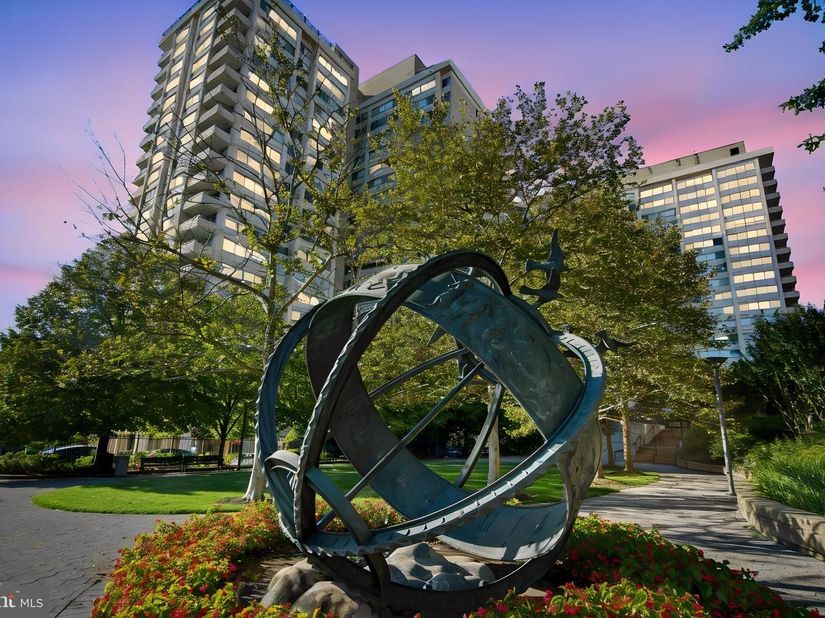 4515 Willard Avenue 2415S, Chevy Chase MD 20815