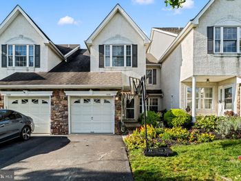1433 Heron Way