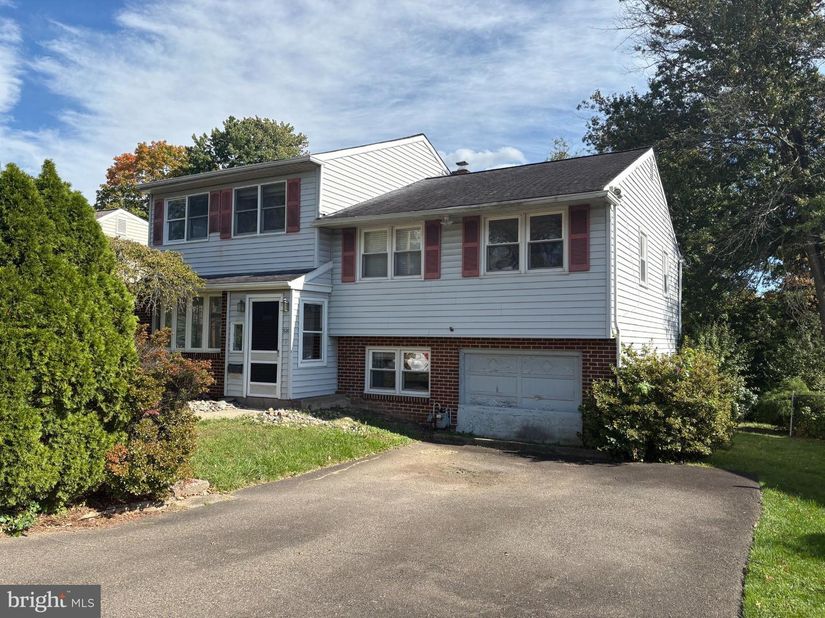 530 Inman Terrace, Willow Grove PA 19090