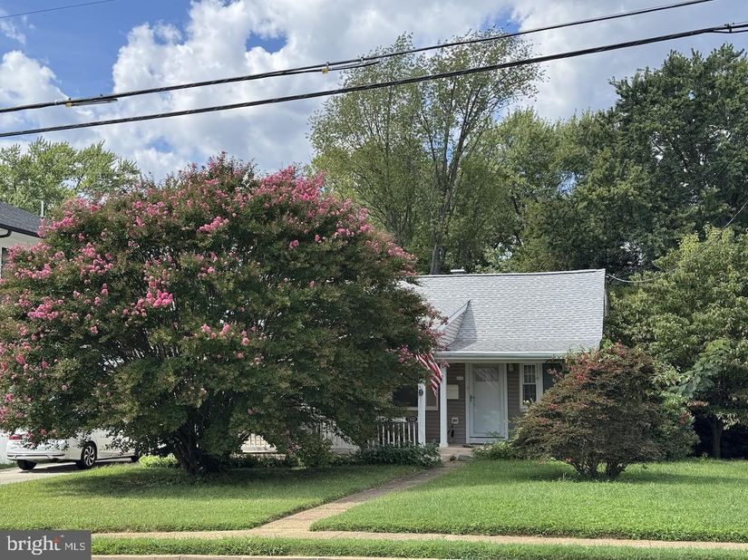 7530 Lisle Avenue, Falls Church VA 22043