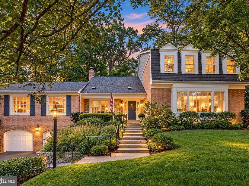 6409 Fallen Oak Court, Bethesda MD 20817