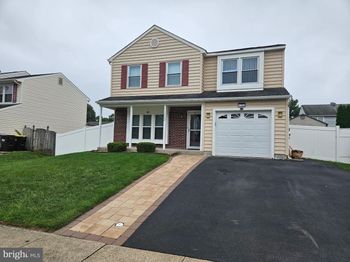 1322 Bradford Lane