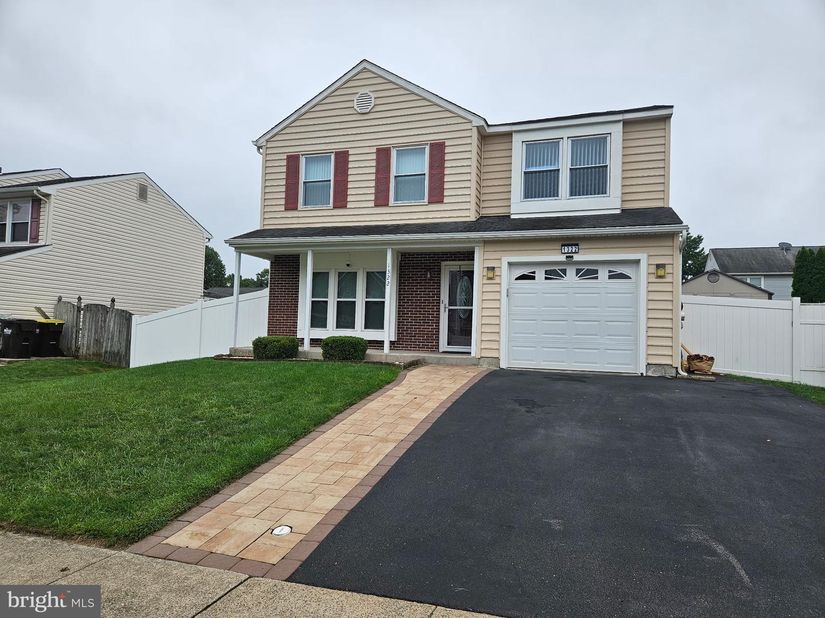 1322 Bradford Lane, Bensalem PA 19020
