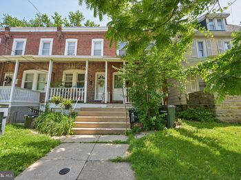325 W Spring Avenue