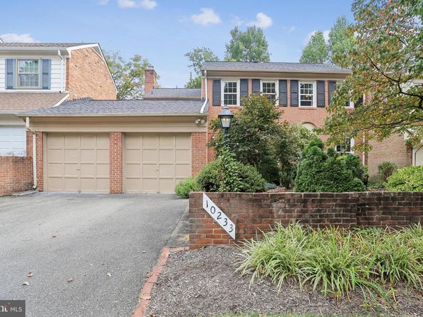 10233 Gainsborough, Potomac MD 20854