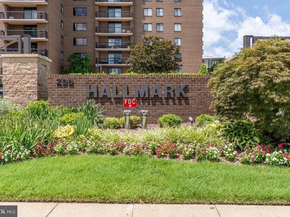 200 N Pickett Street 311, Alexandria VA 22304