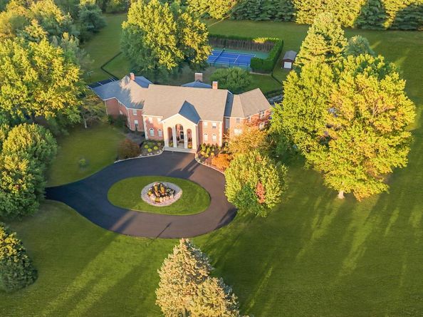 7 Woodland Road, Newtown PA 18940