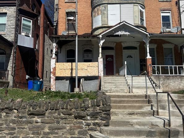 1715 W Tioga Street, Philadelphia PA 19140
