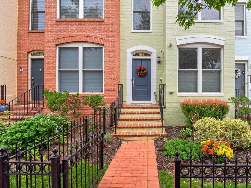 814 3rd Street SE, Washington DC 20003