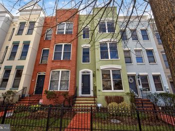 814 3rd Street SE