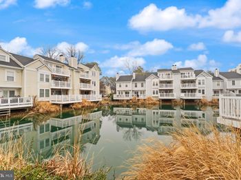 3322 Lakeside View Drive