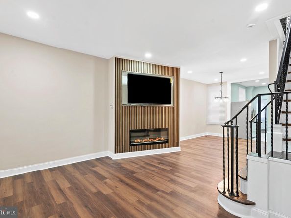 5611 Stewart Street, Philadelphia PA 19131