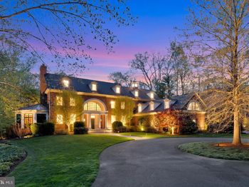 1110 Brook Valley Lane
