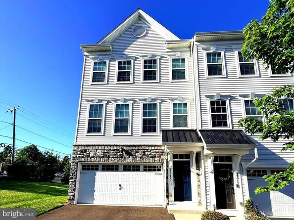 2313 Macis Circle, Warrington PA 18976