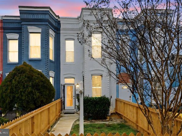 813 12TH Street NE, Washington DC 20002
