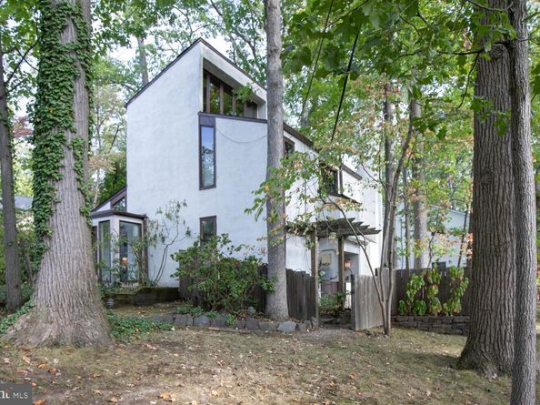 195 Lafayette Street, Doylestown PA 18901