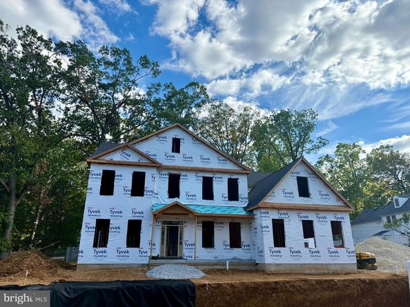 50 Fariston Road, Wayne PA 19087