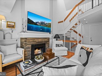 3225 Grace Street NW