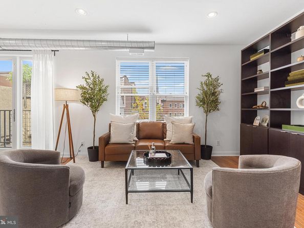 712 N 2nd Street 34, Philadelphia PA 19123