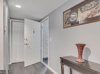 9108 Centennial Station