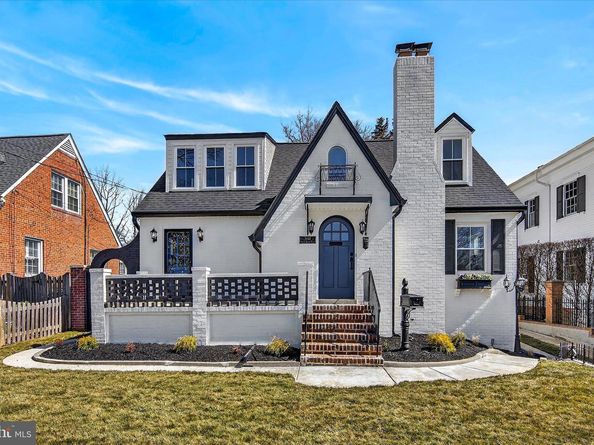 1607 N Glebe Road, Arlington VA 22207