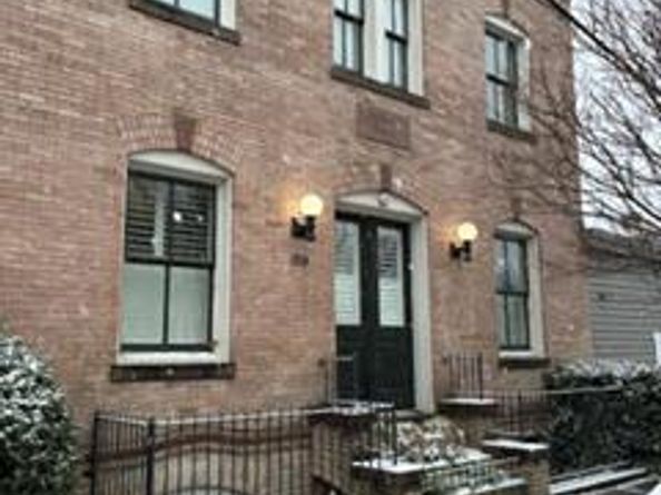 1210 Queen St 1, Alexandria VA 22314