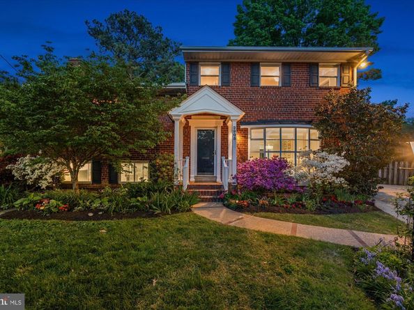 2905 Maplewood Place, Alexandria VA 22302