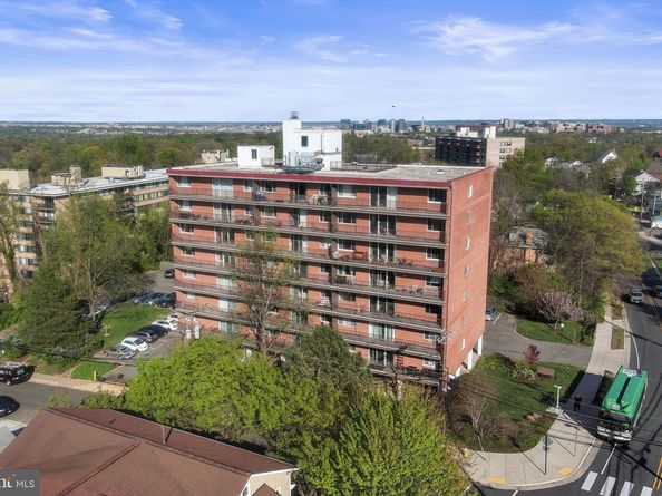 4343 Cherry Hill Road 306, Arlington VA 22207