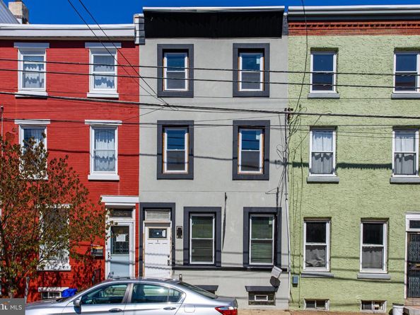 2526 Coral, Philadelphia PA 19125