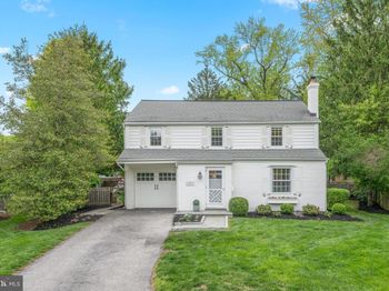 245 Barcladen Circle