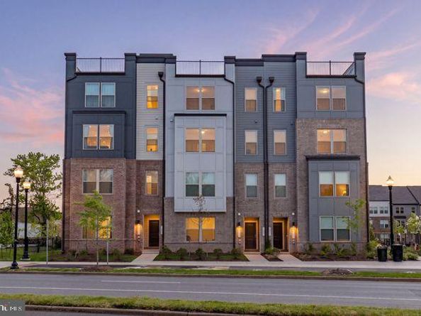 1147 Herndon Parkway 110, Herndon VA 20170