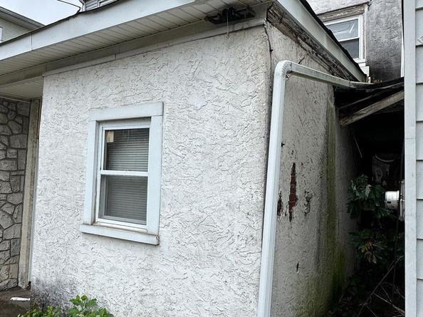 360 Main Street, Tullytown PA 19007