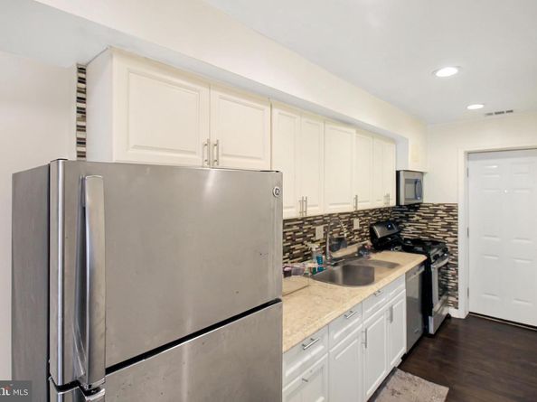 964 Mount Olivet Road NE, Washington DC 20002