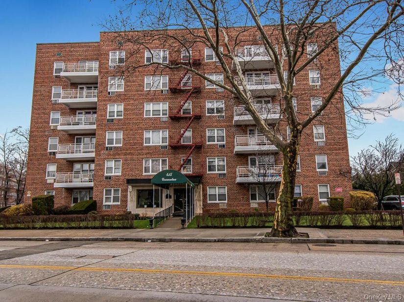 415 Gramatan Avenue 1C, Mount Vernon NY 10552