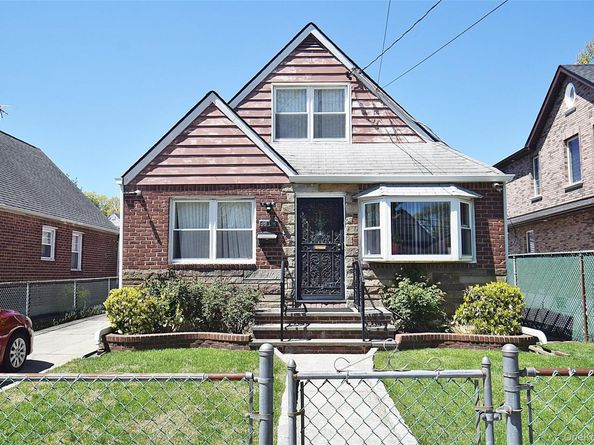 86-28 Musket Street, Queens Village NY 11427