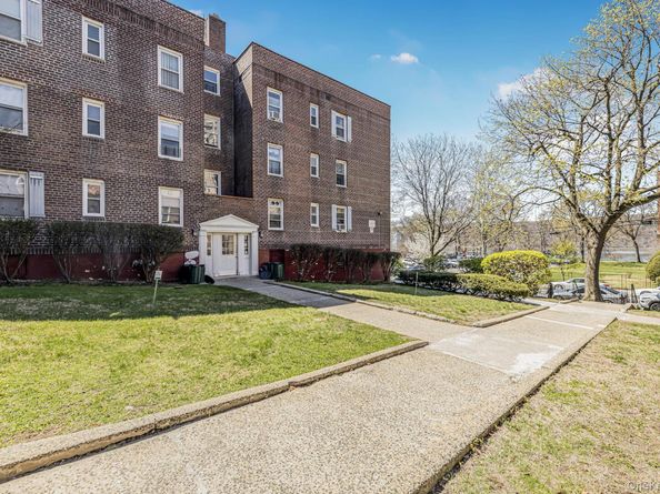 150 Ravine Avenue 3B, Yonkers NY 10701