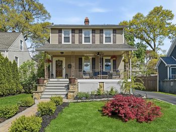 112 Hobart Avenue