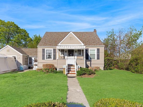29 Lamport Avenue, Port Jefferson Station NY 11776