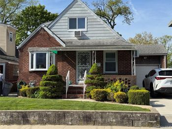 115 Freeman Avenue