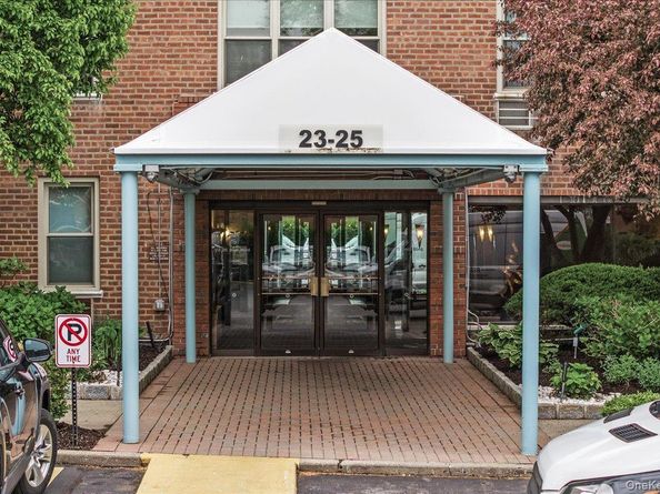 2325 Bell Boulevard 2A, Bayside NY 11360