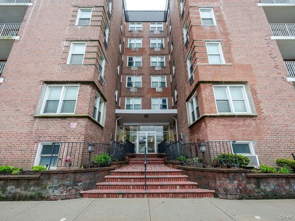 210 E Broadway 4D, Long Beach NY 11561