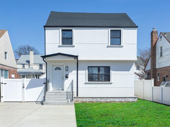 65-15 183rd Street, Fresh Meadows NY 11365