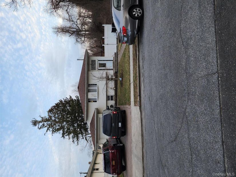 1656 Michalicki Place, Merrick NY 11566