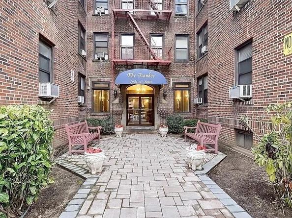 8384 116th Street 5G, Kew Gardens NY 11415